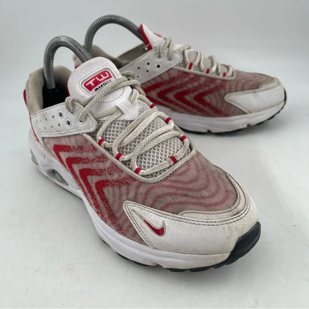 👞 Nike Air Max -Size 6Y- TW Low Casual White Red Athletic Shoes Sneakers